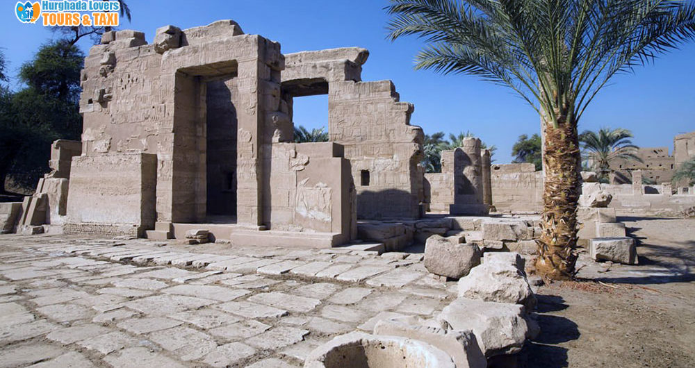 Le Temple d'Al-Toud Louxor Egypte | l’histoire de la construction du Temple de Monthou, le dieu de la guerre dans le village d’Al-Toud