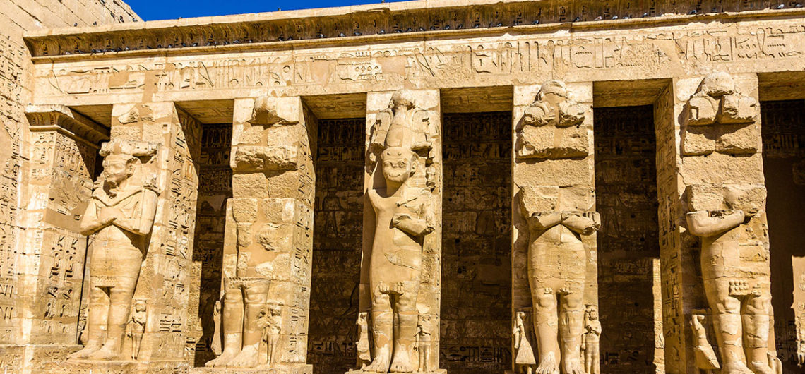 Medinet Habu Toteltempel Luxor Ägypten | pharaonisches König Ramses III