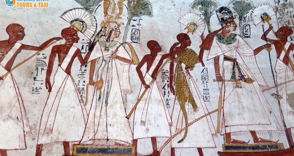 Qurnet Murrai Gräber pharaonisch | Die Geschichte des Baus der wichtigsten Gräber der Beamten auf dem Berg Qurnat in der Nekropole von Theben