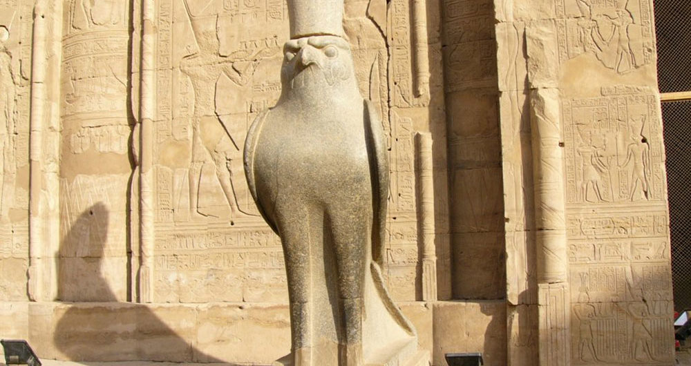 Tempel von Edfu Assuan Ägypten | Die Geschichte des Baus des Horus-Tempels