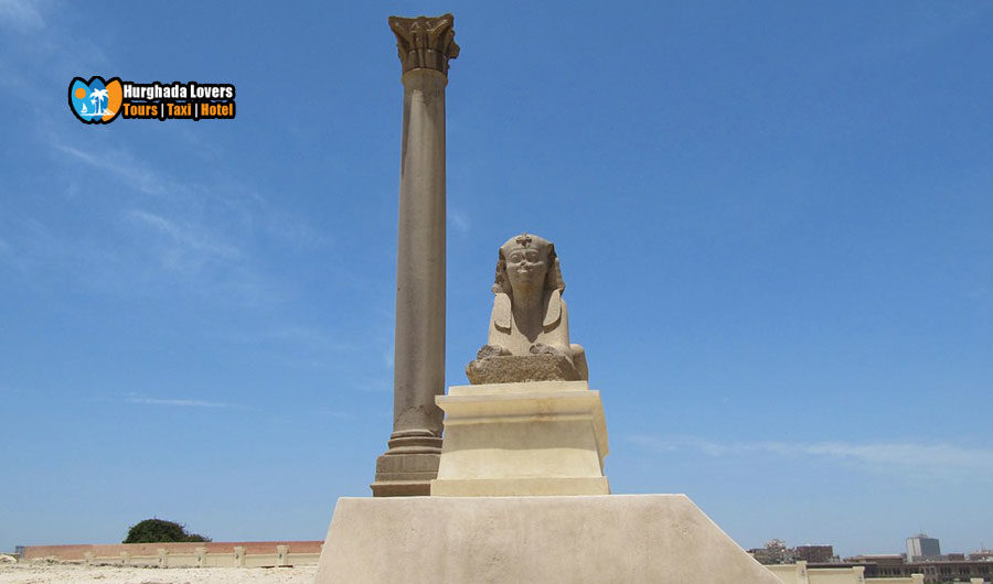 Столп Помпея | Вид изнутри.  Дата открытия и строительства важнейших памятников Александрии в Египте.