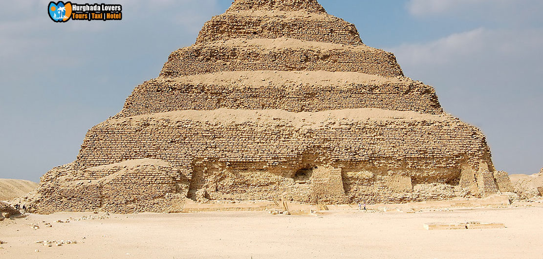 Ступенчитая-пирамида царя Джосера - История строительства пирамиды Перечислено