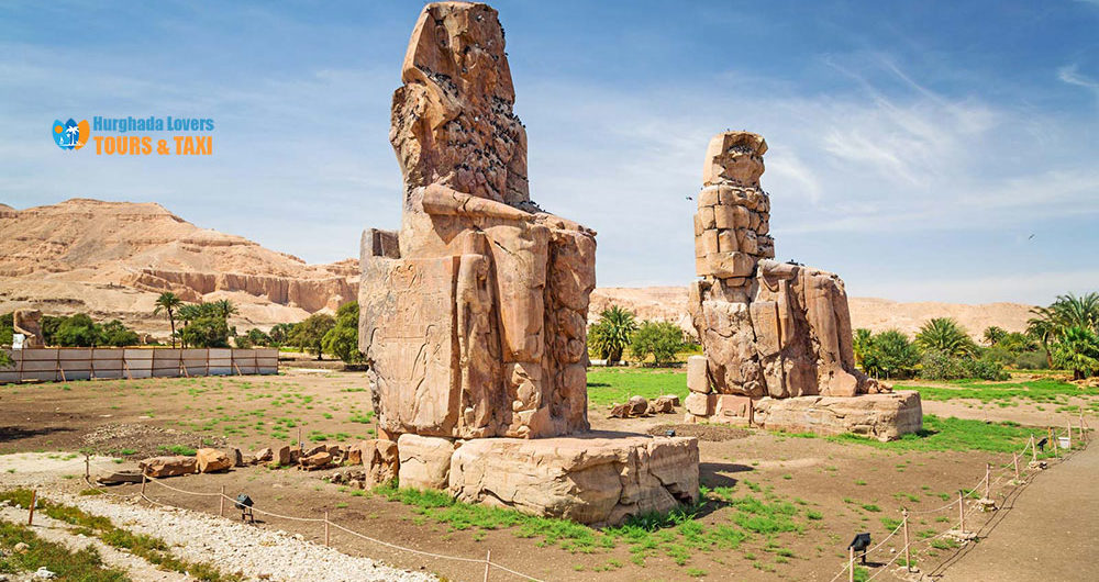 تمثالا ممنون في الأقصر مصر | اكتشف تاريخ مصر القديم لبناء اهم الآثار الفرعونية والمعالم الاثرية الفرعونية