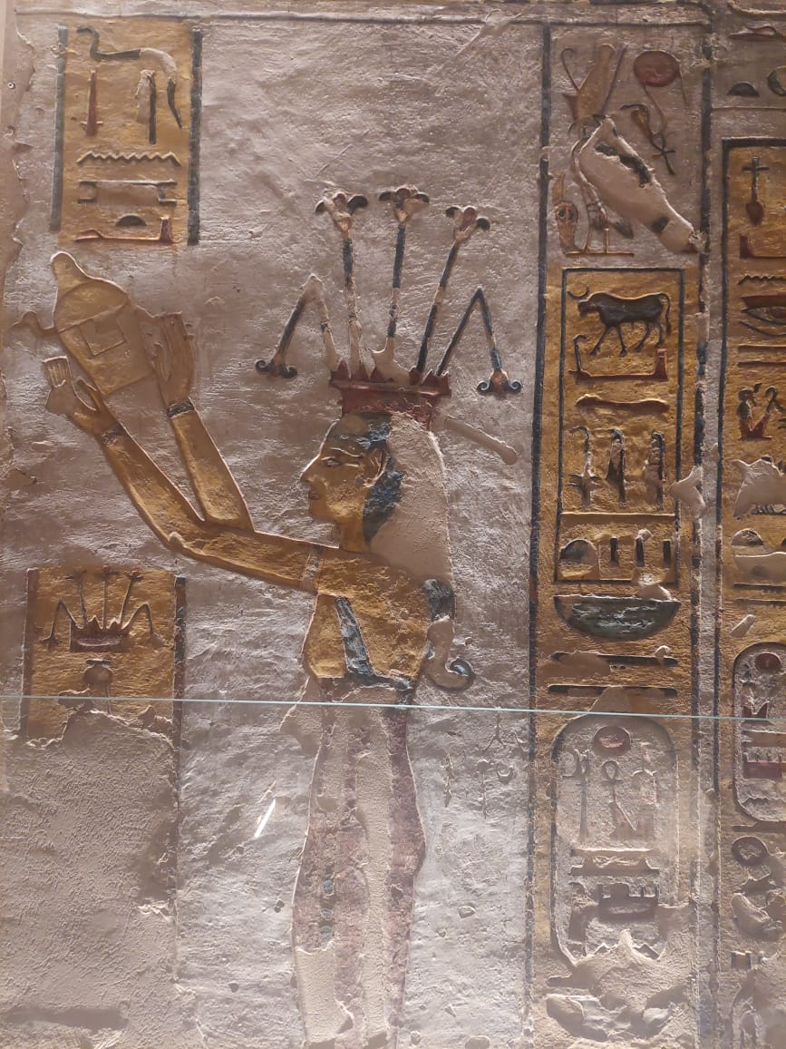 Karalių slėnis マカディ湾発ルクソールへの小グループツアー