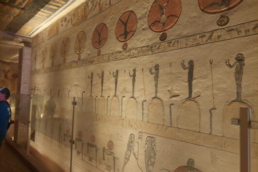 Kuningate org Приватни једнодневни излет у Луксор из Залив Макади