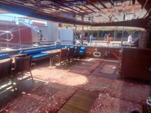 Luxury Yacht and Deluxe Snorkeling Boat Trip 2025