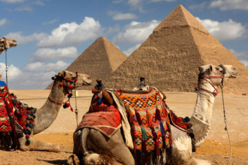 Private Cairo Tour from Soma bay to visit Giza Pyramids, Saqqara