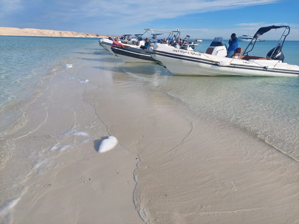 Speed boat Hurghada Trips all inclusive 2025