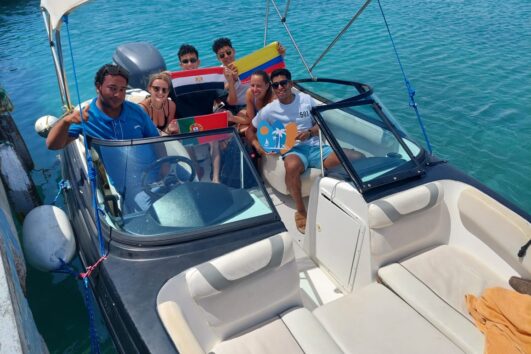 El Gouna Speedboat Rental to Dolphin House & Orange bay Island