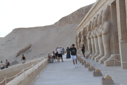 Excursão em Luxor saindo de Makadi bay em autocarro | de um dia a Viagem