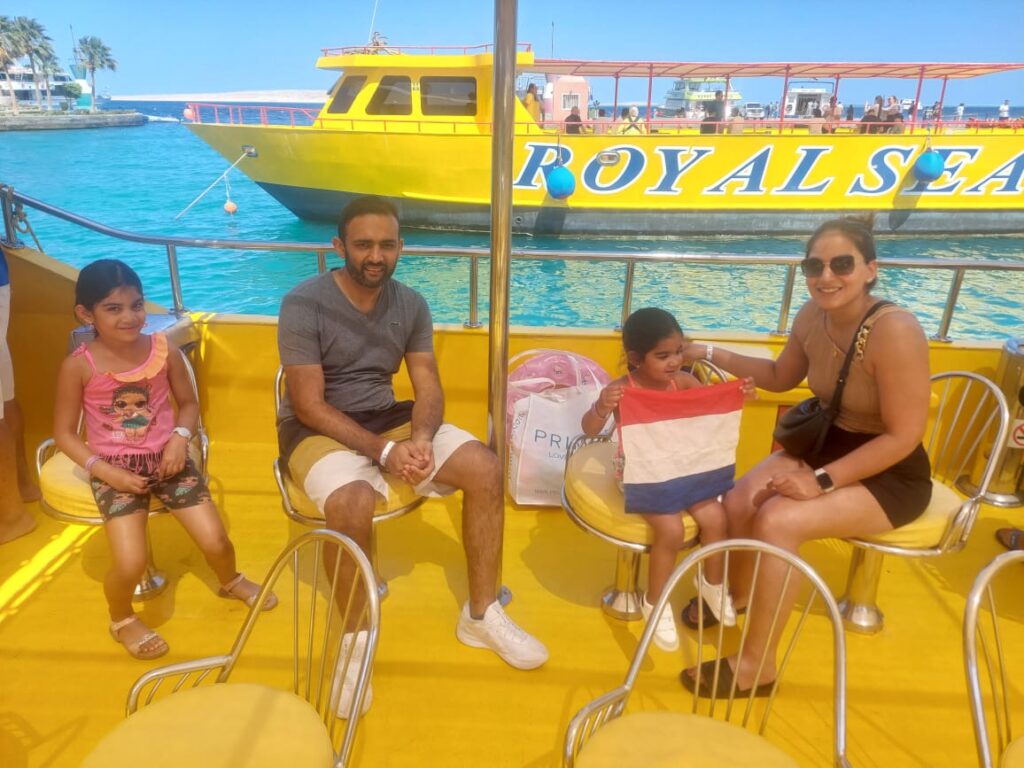 Semi Submarine Hurghada Trip all inclusive